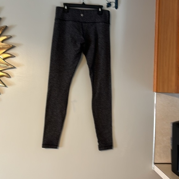 36. LULULEMON HIGH TIMES PANT - Picture 5 of 6